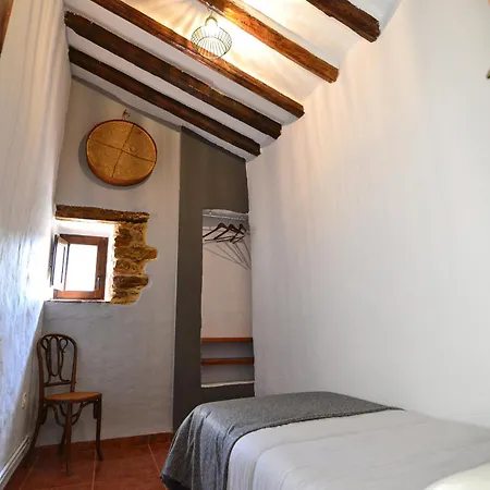 En La Montana Mas De Tenesa Holiday home *
